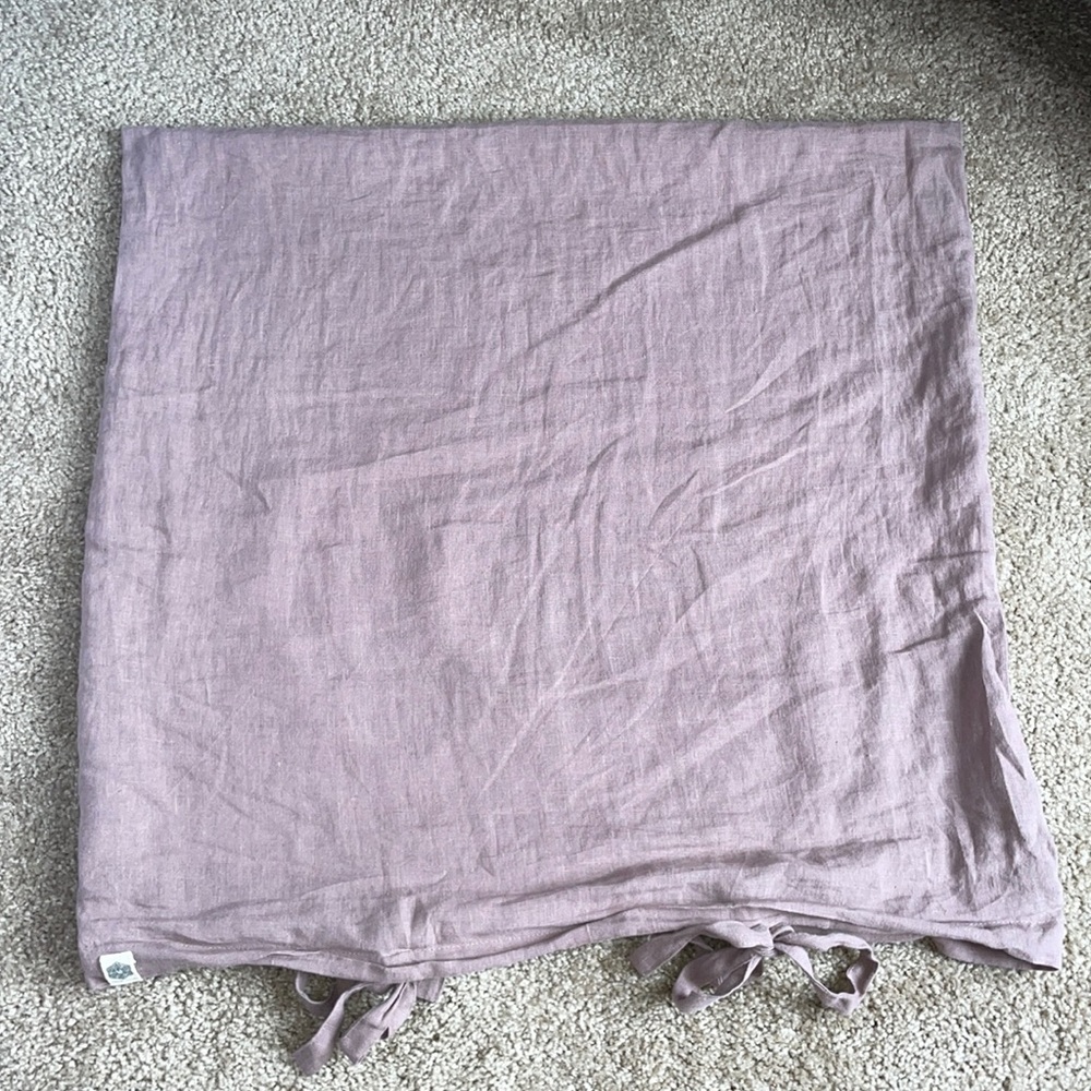 26”x26” mauve pillow cases